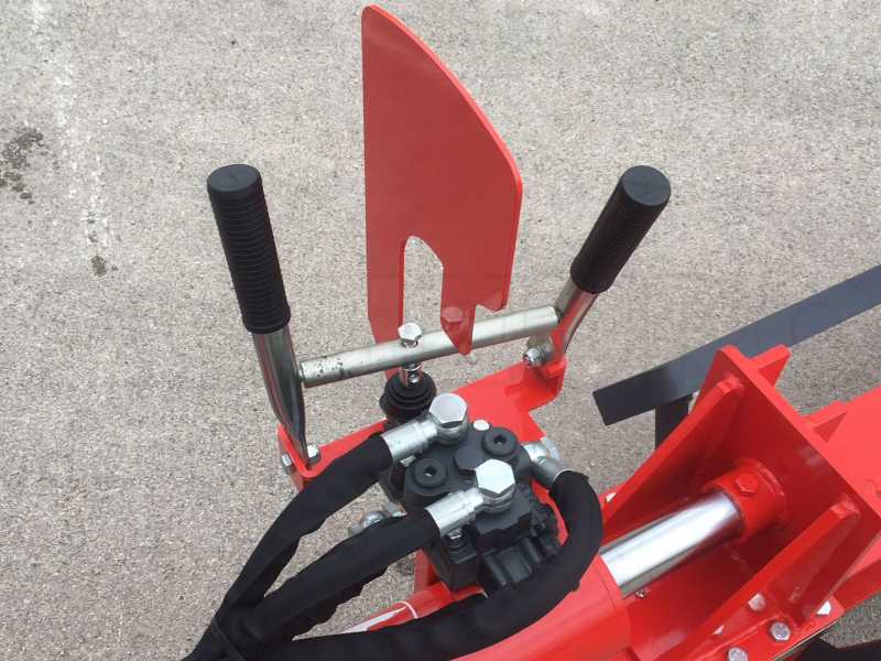 Simatech S350 – Liegender Holzspalter für Traktor – 35 t – Kolbenhub 800 mm